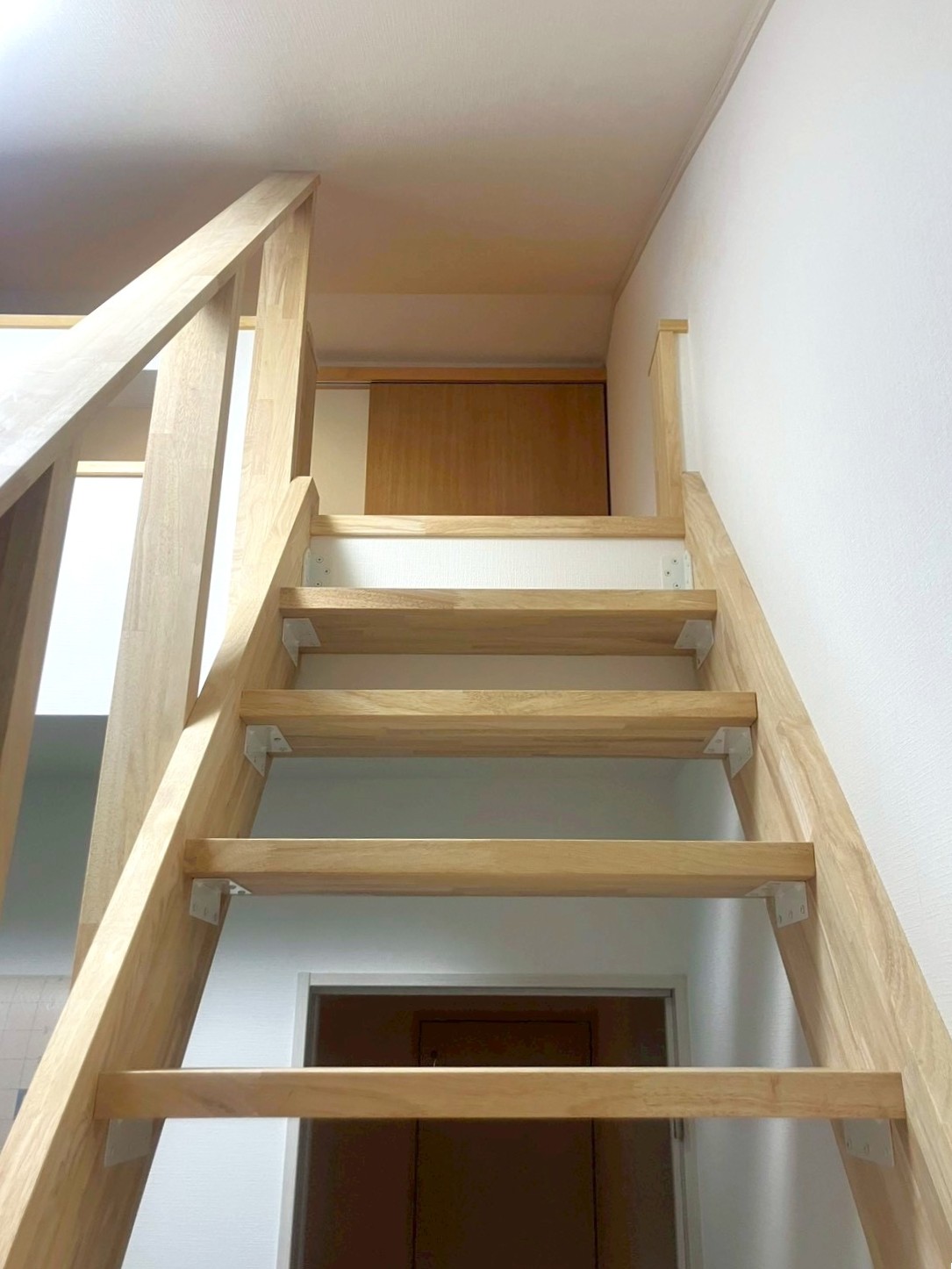 秦野市 子供室 ロフト固定階段 秦野市 子供室 ロフト固定階段