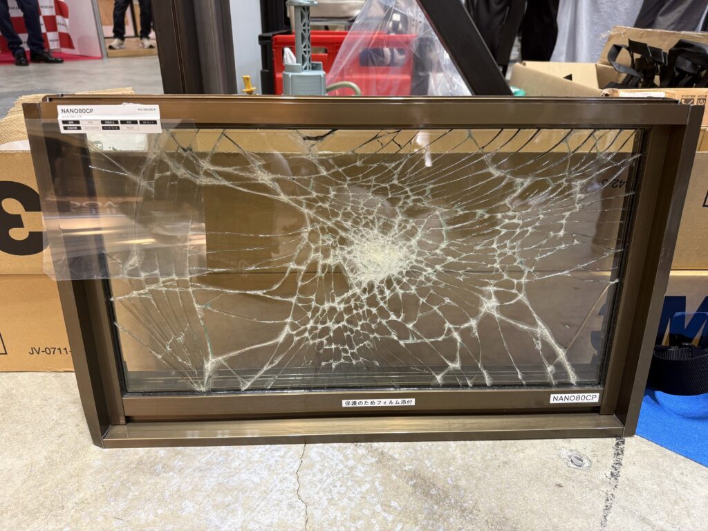 防犯対策　３M　防犯フィルム